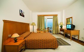 Blue Reef Red Sea Resort